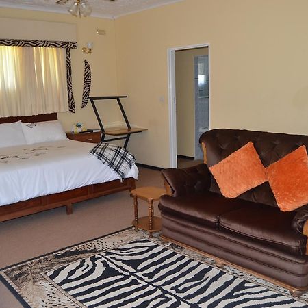 Ebuhleni Lodge Bulawayo Exterior photo